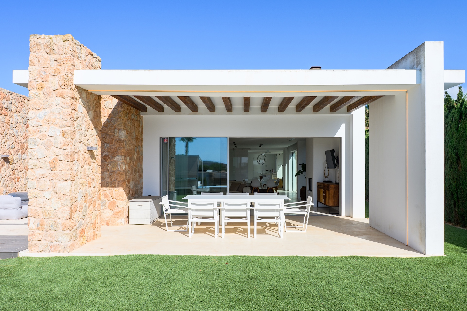 Resa Estates te koop sale Cala Comte main terrac.jpg